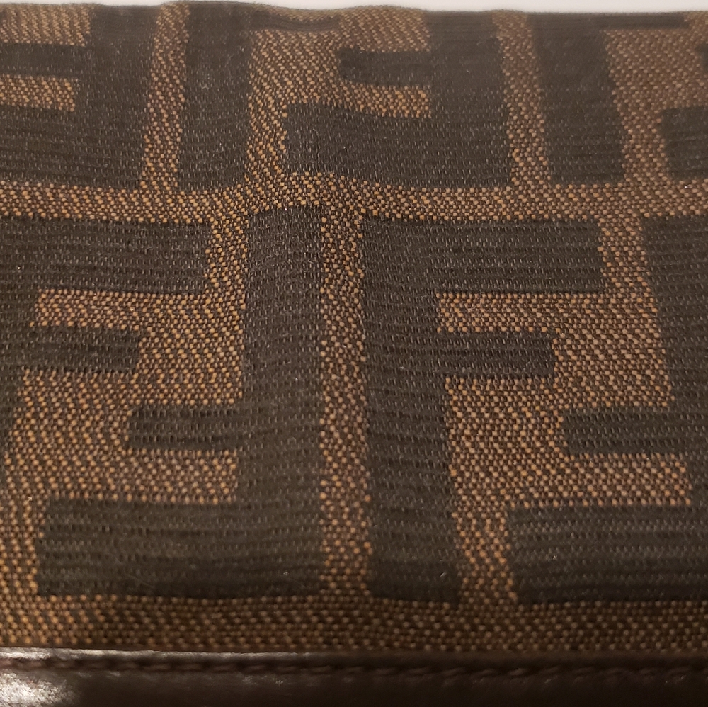 💖100% Authentic Vintage FENDI Zucca FF Logo Canvas & Leather Continental Wallet - Picture 14 of 16